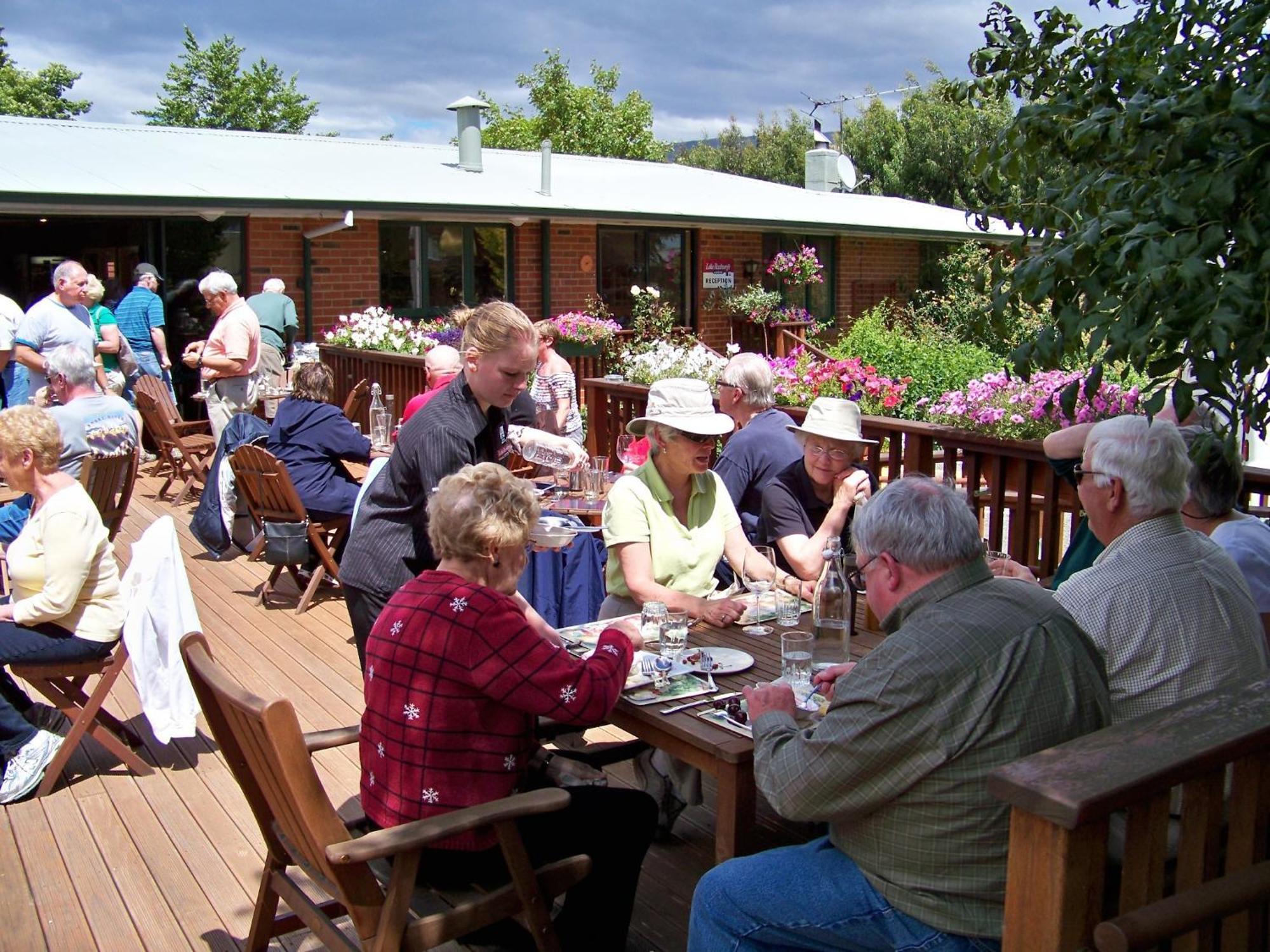 Lake Roxburgh Lodge ภายนอก รูปภาพ